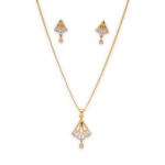 Gold Jewelry Set That Captures Every Gaze