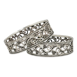 Elegant Floral Filigree Silver Bangles
